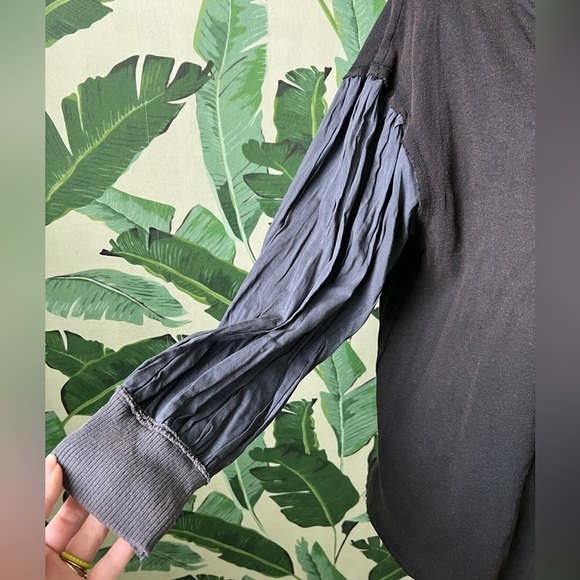 We The Free Free People Sandstorm Tee Black Motif Size M NWT - Picture 6 of 7